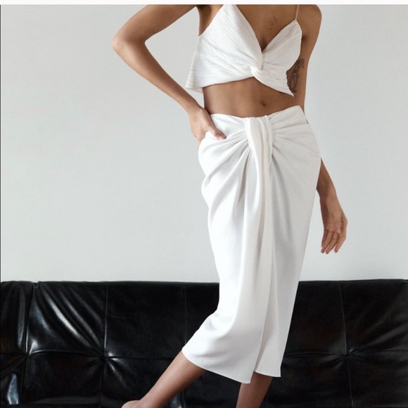 NWT - Zara Knotted Pareo Skirt - Picture 9 of 15